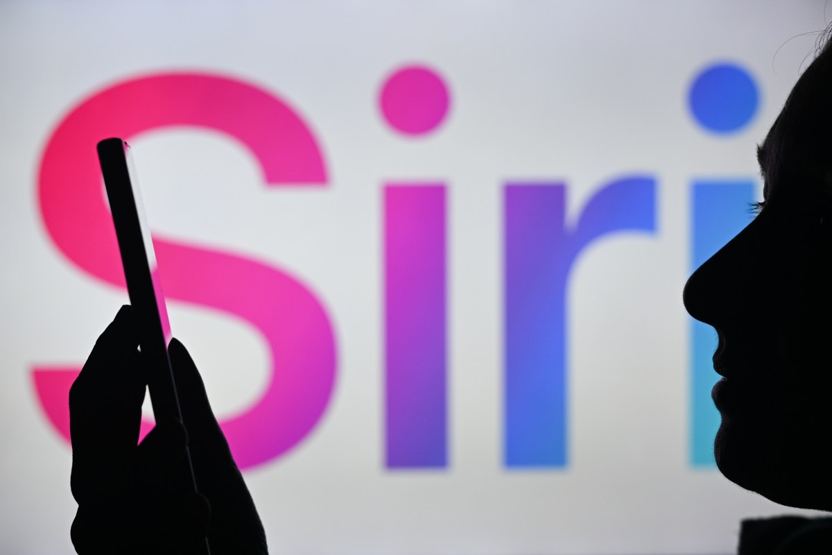 Apple Siri Revamp Includes Auto Delete. Don't Relax Yet.